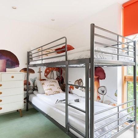 The Glasshouse Escape - 5Bdr Jewel Villa Oxford Dış mekan fotoğraf
