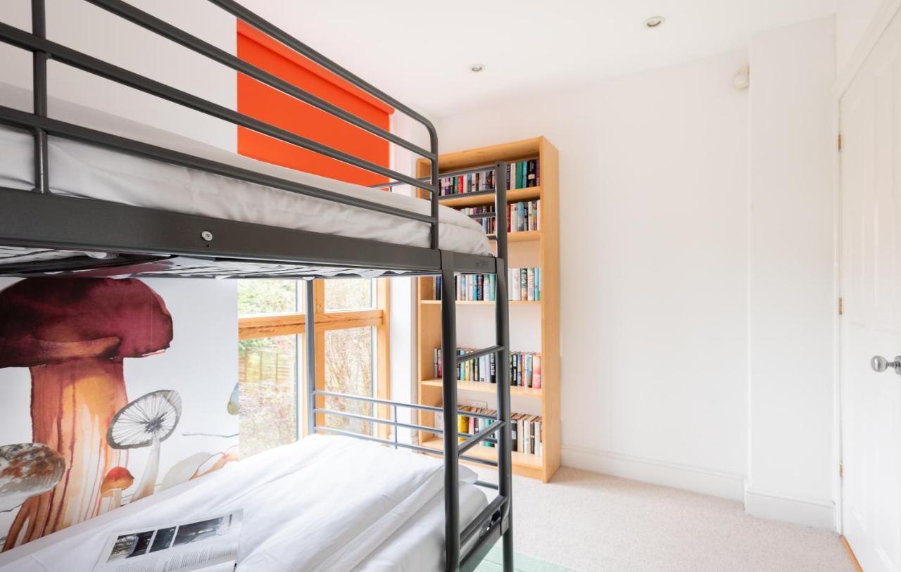 The Glasshouse Escape - 5Bdr Jewel Villa Oxford Dış mekan fotoğraf
